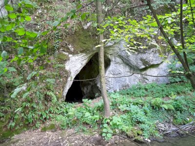 Herman_Ottó-barlang bejárata
