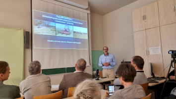 Hiánypótló kutatás a gerinctelenek védelmében – új PhD fokozat Igazgatóságunkon