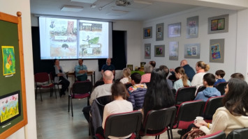 Március a Harkály Házban