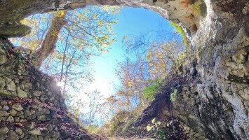 Szakvezetett túra a Szeleta-barlanghoz a Föld Napja alkalmából