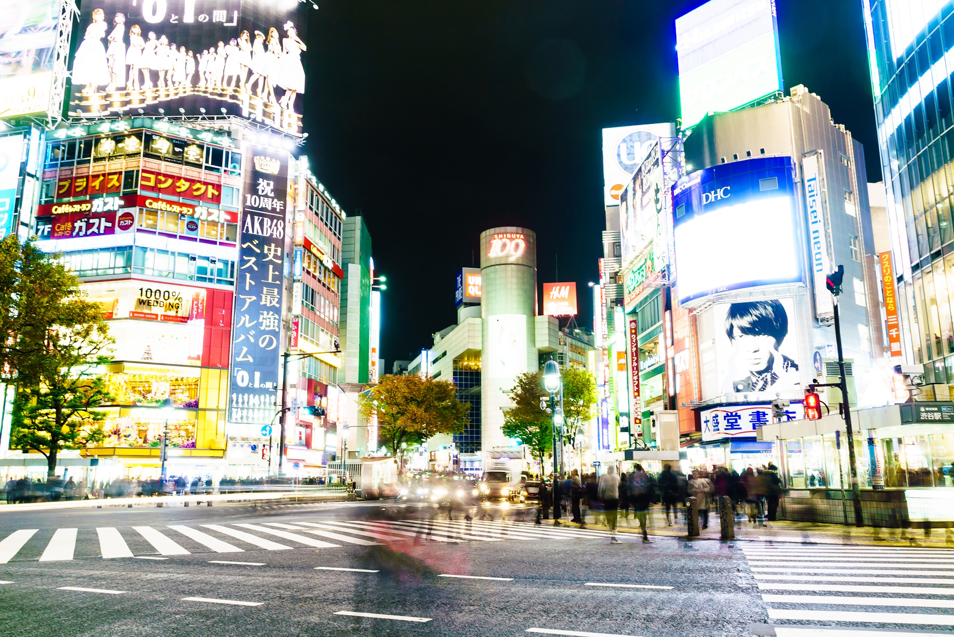 architecture-japan-city-urban-road_Freepik_1920.jpg